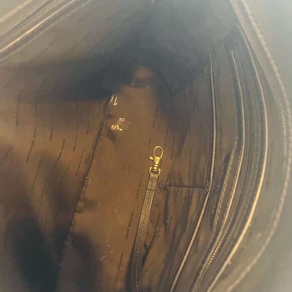 Michael Kors Black Large Jet Set Snap Pocket Tote Handbag - Picture 7 of 15